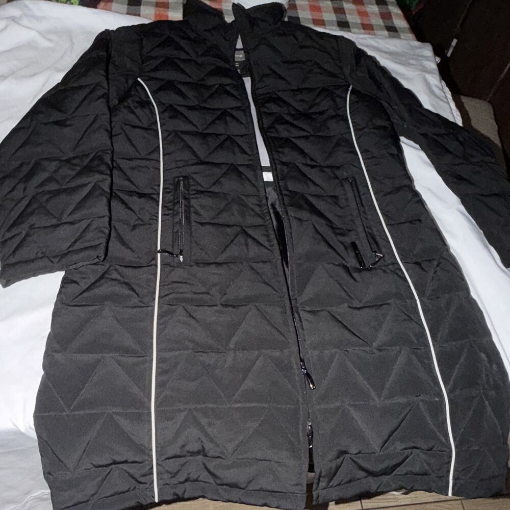 Liz Claiborne Women’s Small Black Quilted Long Coat Fleece Lined Water Repellent